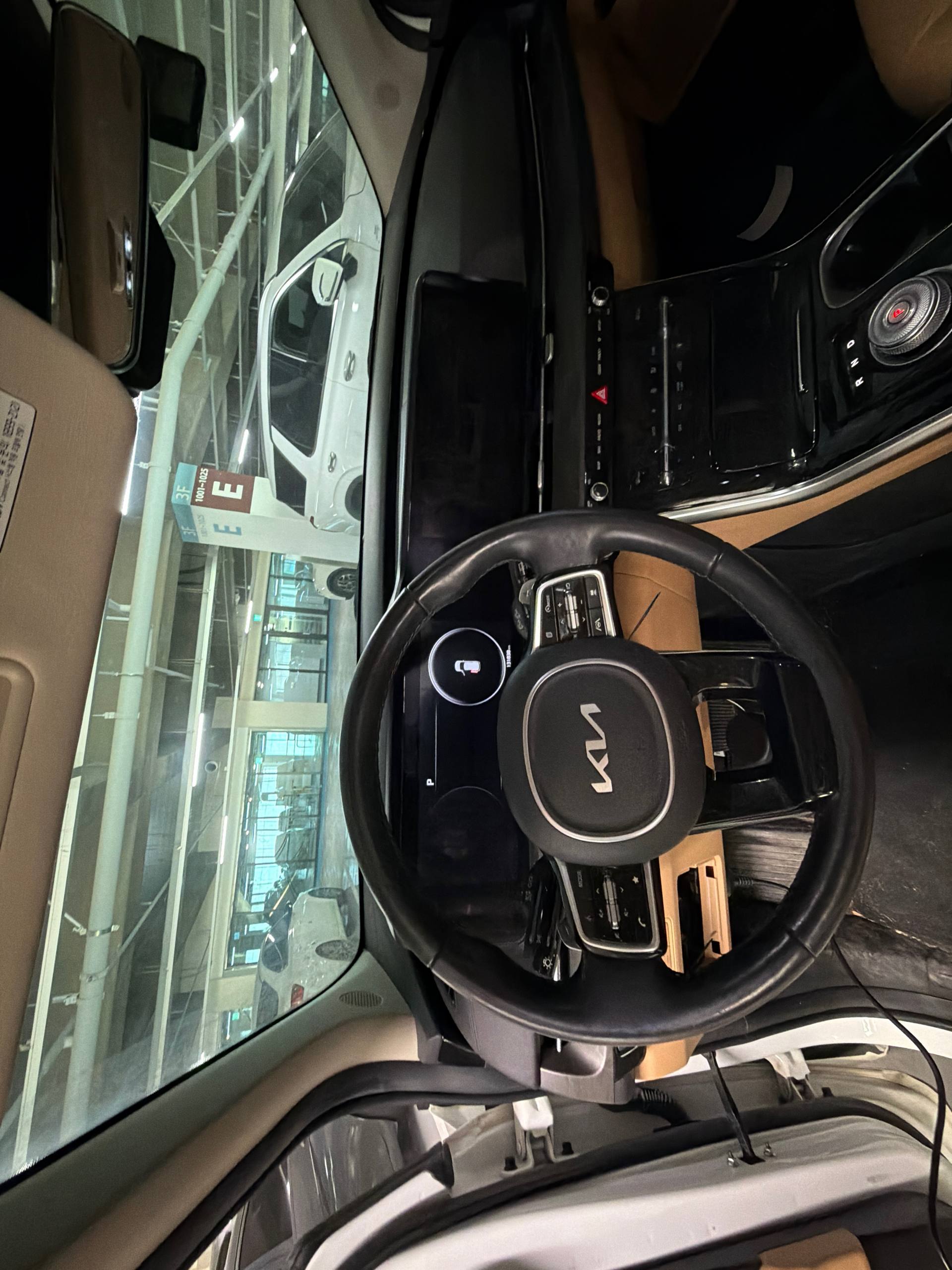 2022 Kia Carnival IV  с пробегом 131 836 км
