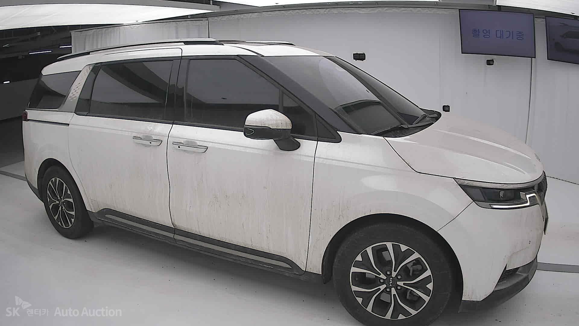 2022 Kia Carnival IV  с пробегом 131 836 км