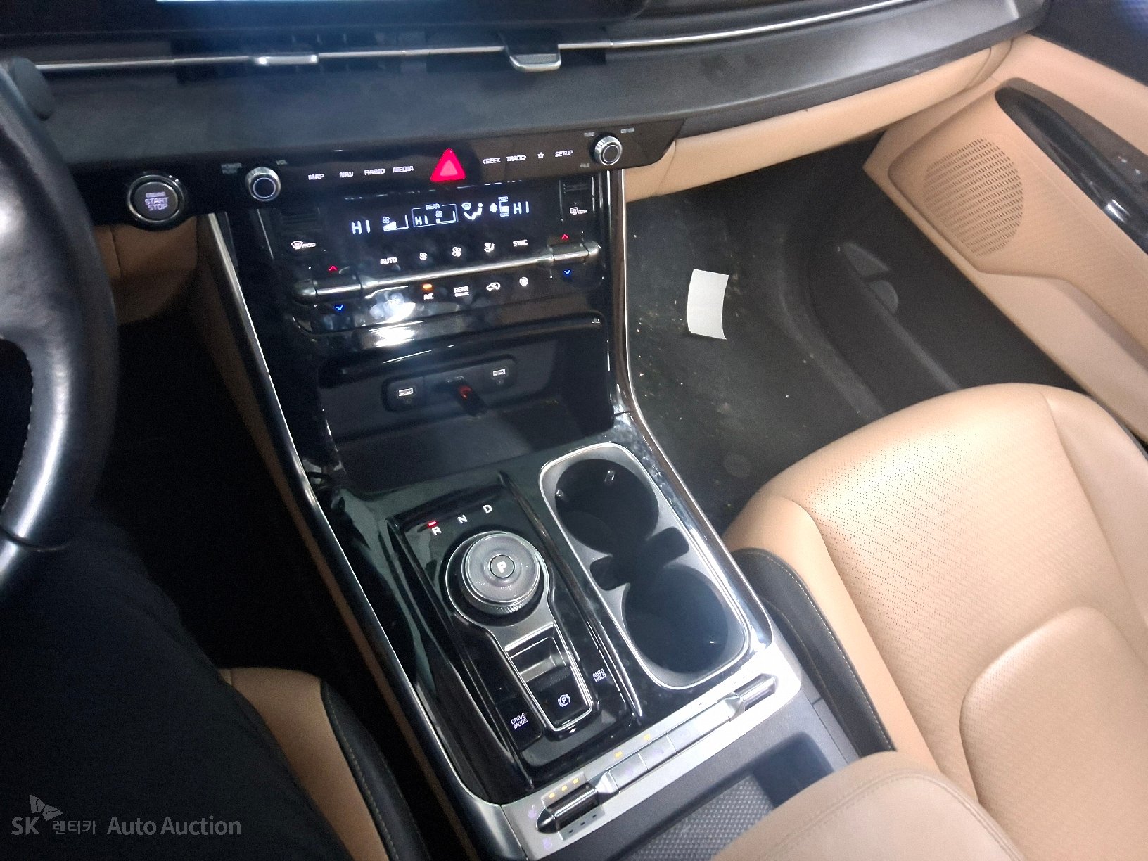 2022 Kia Carnival IV  с пробегом 131 836 км