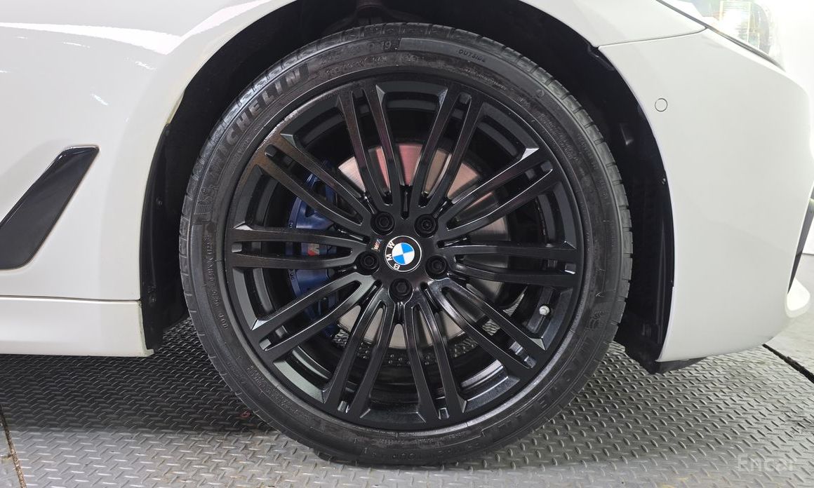 2019 BMW 5 серии VII (G30/G31) 530i xDrive M Sport Package Plus с пробегом 99 872 км