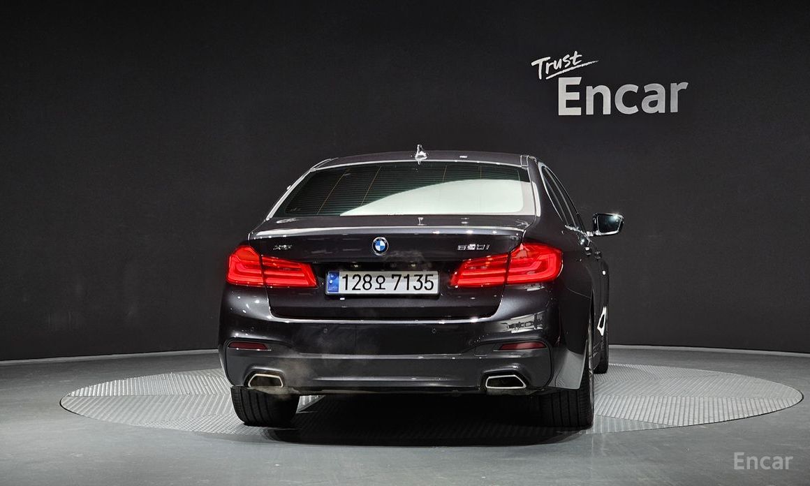 2020 BMW 5 серии VII (G30/G31) 520i M Sport с пробегом 50 980 км