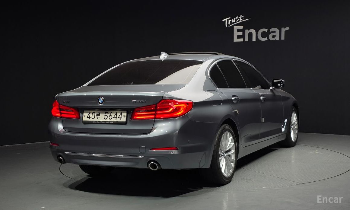 2018 BMW 5 серии VII (G30/G31) 530i xDrive Luxury Plus с пробегом 96 184 км