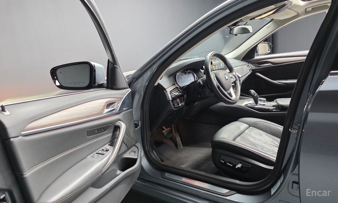 2018 BMW 5 серии VII (G30/G31) 530i xDrive Luxury Plus с пробегом 96 184 км