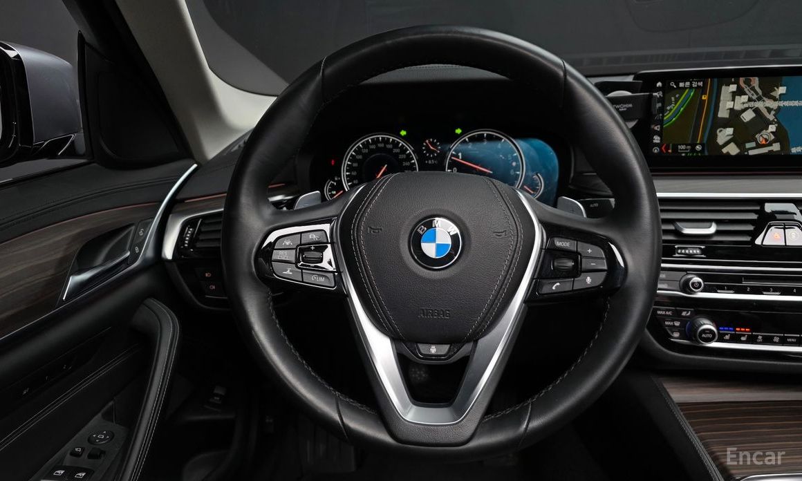 2018 BMW 5 серии VII (G30/G31) 530i xDrive Luxury Plus с пробегом 96 184 км