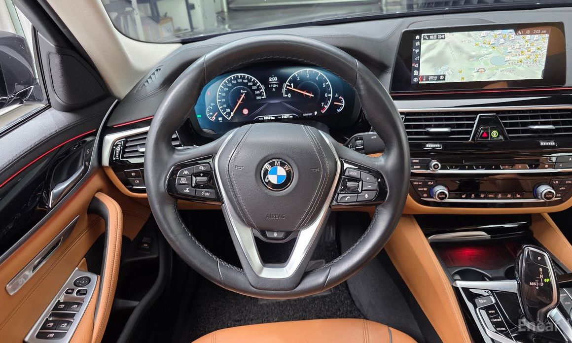 2019 BMW 5 серии VII (G30/G31) 520i Luxury с пробегом 80 531 км