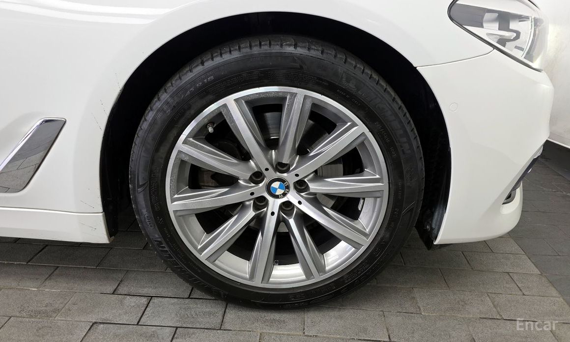 2018 BMW 5 серии VII (G30/G31) 520i Luxury с пробегом 57 806 км
