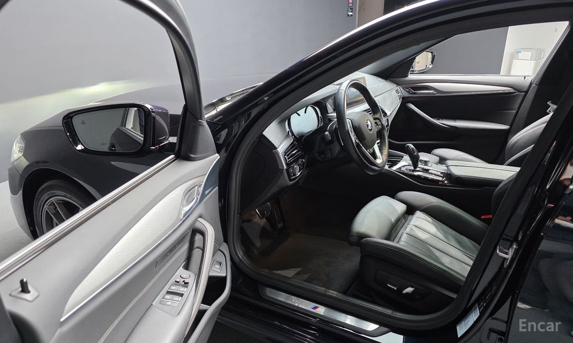 2018 BMW 5 серии VII (G30/G31) 530i xDrive M Sport Package с пробегом 41 959 км