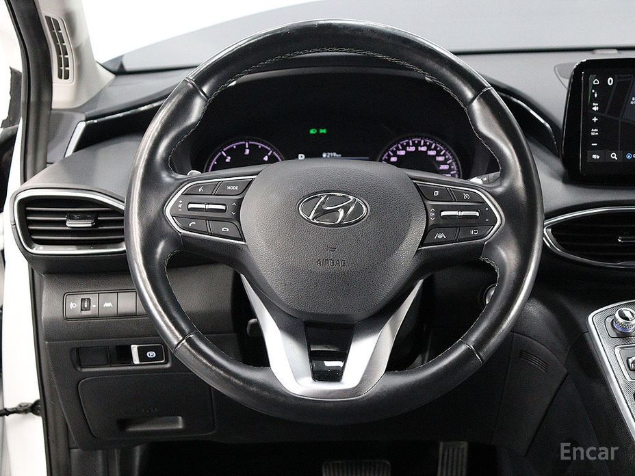 2021 Hyundai Santa Fe IV Рестайлинг Diesel 2.2 4WD Premium с пробегом 67 468 км