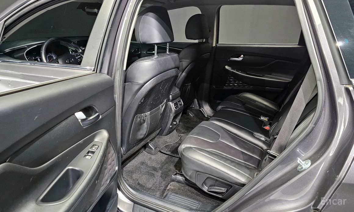 2021 Hyundai Santa Fe IV Рестайлинг Diesel 2.2 2WD Premium Choice с пробегом 58 939 км