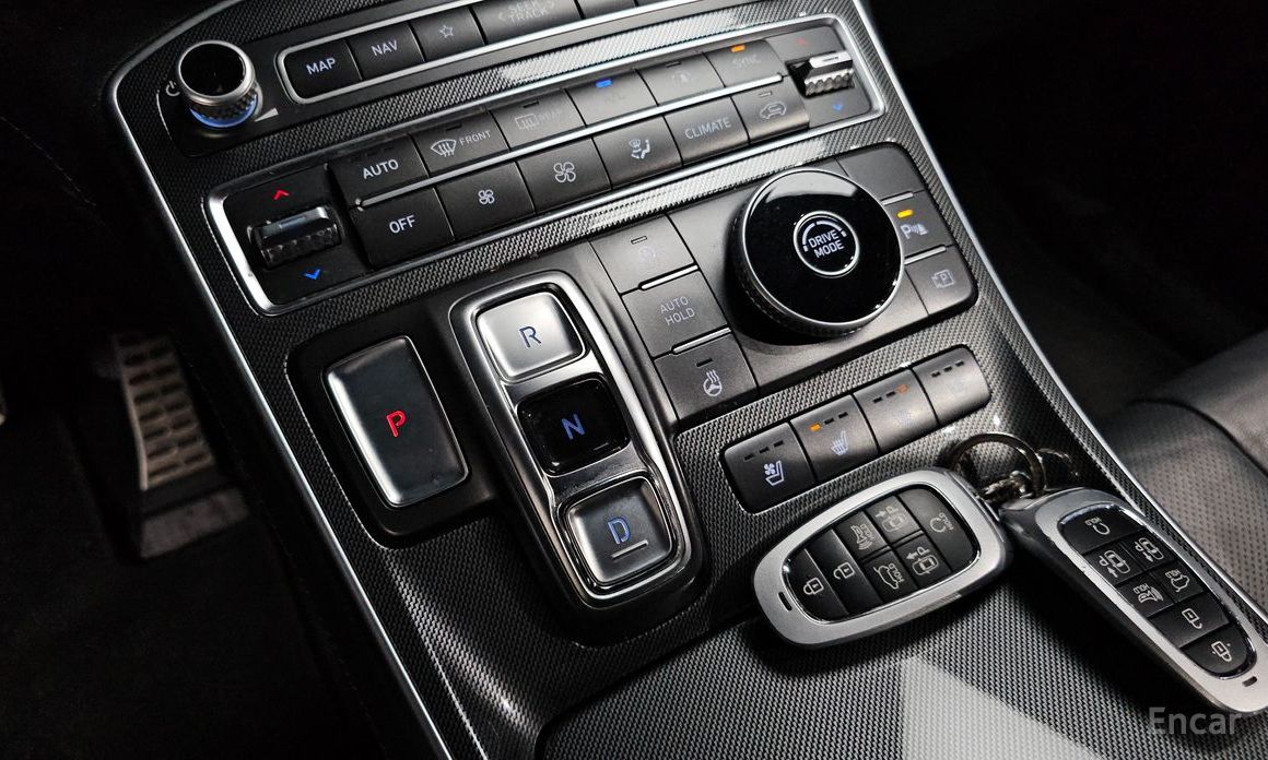 2021 Hyundai Santa Fe IV Рестайлинг Diesel 2.2 2WD Prestige с пробегом 103 460 км