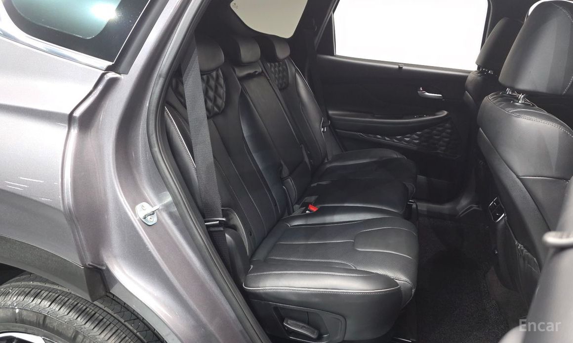 2021 Hyundai Santa Fe IV Рестайлинг Diesel 2.2 2WD Prestige с пробегом 15 710 км