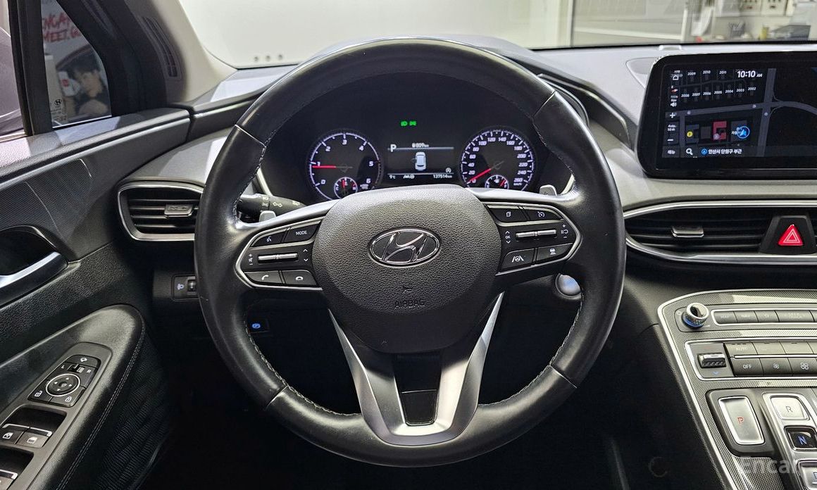 2021 Hyundai Santa Fe IV Рестайлинг Diesel 2.2 2WD Premium с пробегом 137 514 км