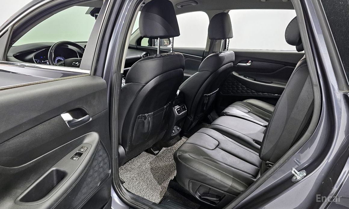 2022 Hyundai Santa Fe IV Рестайлинг Diesel 2.2 4WD Exclusive с пробегом 35 743 км