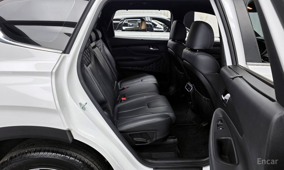 2021 Hyundai Santa Fe IV Рестайлинг Diesel 2.2 2WD Prestige с пробегом 62 663 км