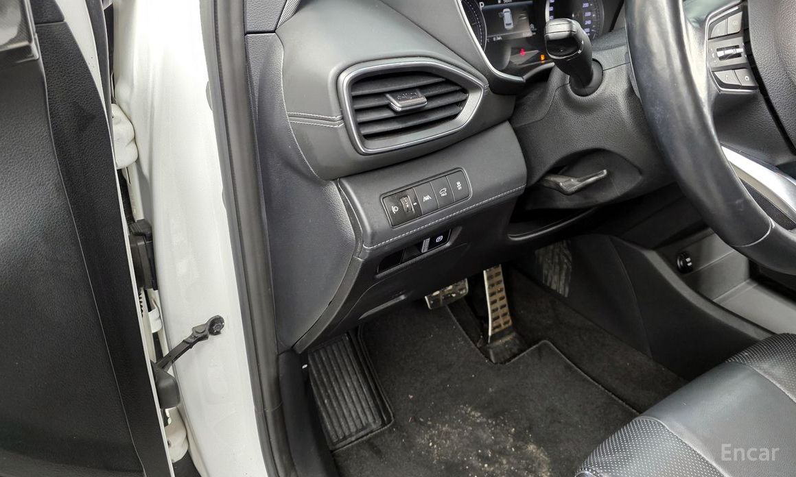 2021 Hyundai Santa Fe IV Рестайлинг Diesel 2.2 2WD Prestige с пробегом 62 663 км