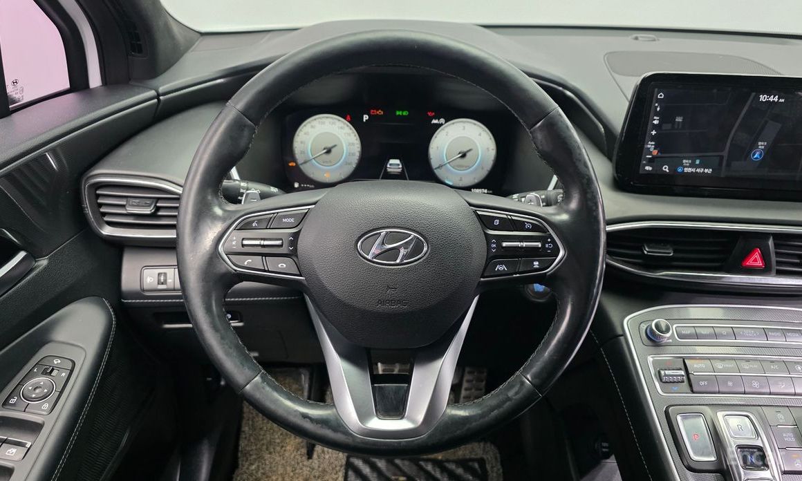 2021 Hyundai Santa Fe IV Рестайлинг Diesel 2.2 2WD Prestige с пробегом 108 574 км