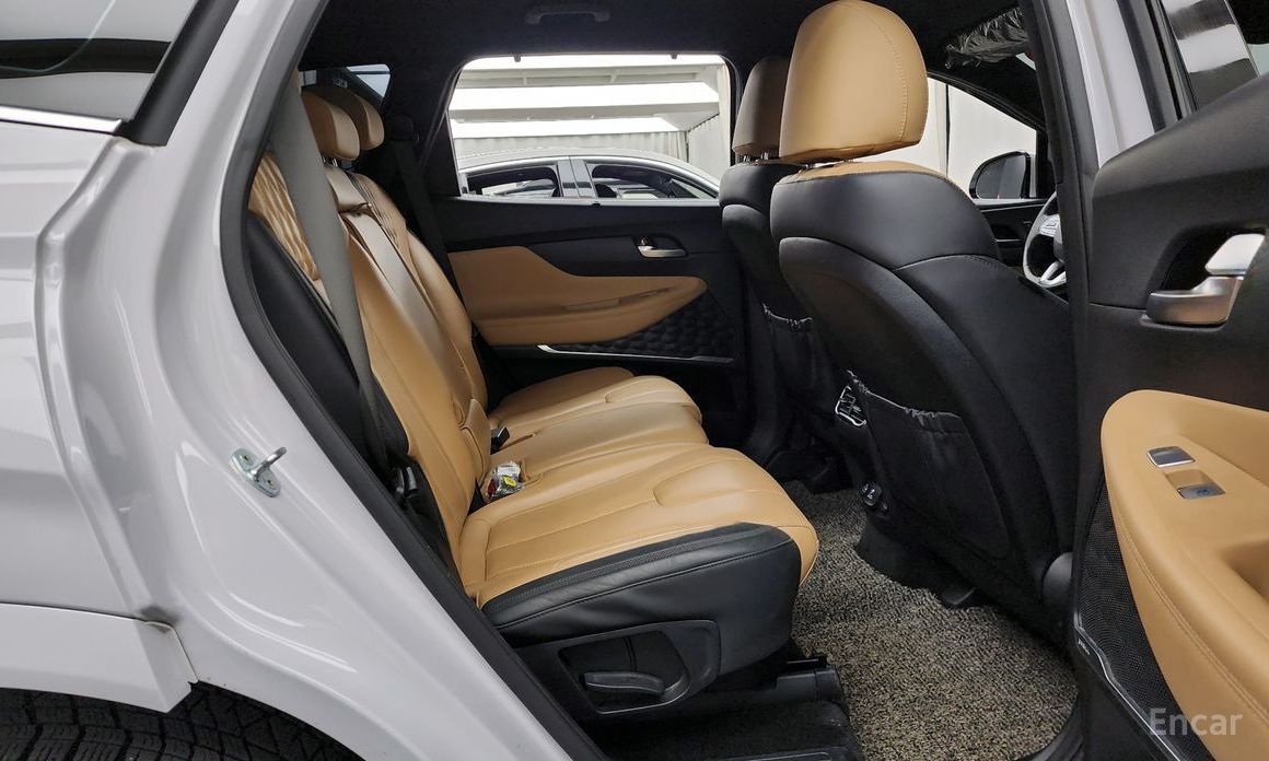 2021 Hyundai Santa Fe IV Рестайлинг Diesel 2.2 4WD Calligraphy с пробегом 100 335 км