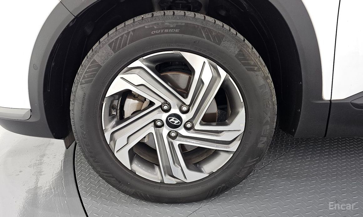 2022 Hyundai Santa Fe IV Рестайлинг Diesel 2.2 2WD Prestige с пробегом 112 623 км