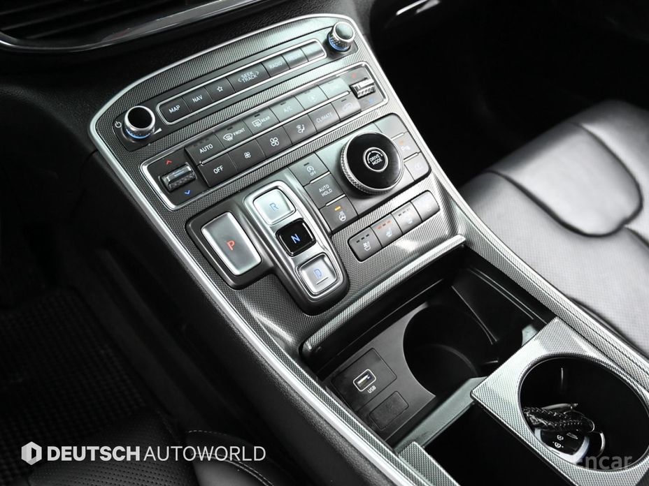 2021 Hyundai Santa Fe IV Рестайлинг Diesel 2.2 2WD Premium Choice с пробегом 111 837 км