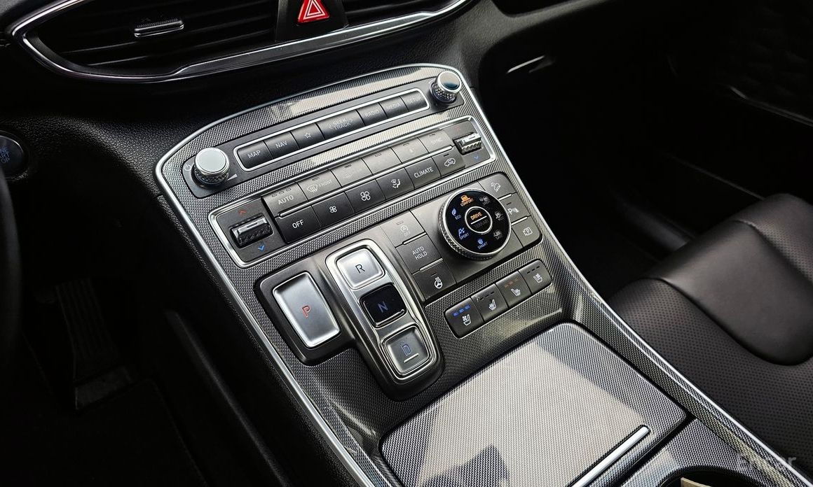 2021 Hyundai Santa Fe IV Рестайлинг Diesel 2.2 4WD Premium Choice с пробегом 36 511 км