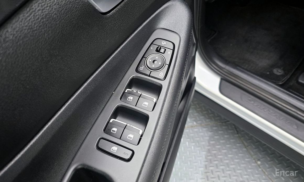 2021 Hyundai Santa Fe IV Рестайлинг Diesel 2.2 4WD Premium Choice с пробегом 36 511 км
