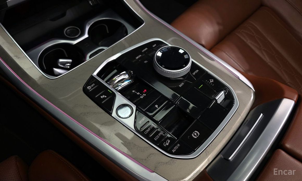 2023 BMW X7 I (G07) Рестайлинг xDrive 40d Design Pure Excellence 6-Seater с пробегом 41 024 км