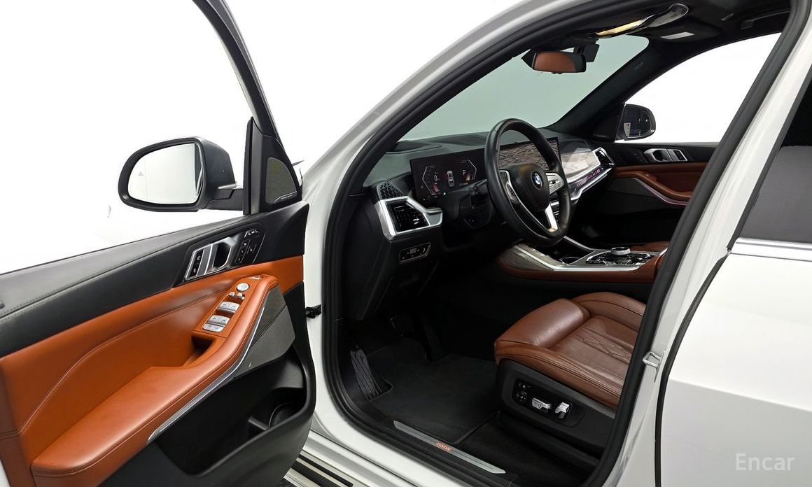 2023 BMW X7 I (G07) Рестайлинг xDrive 40d Design Pure Excellence 6-Seater с пробегом 41 024 км