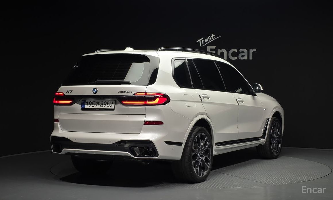 2023 BMW X7 I (G07) Рестайлинг xDrive 40i M Sport 6STR с пробегом 22 253 км