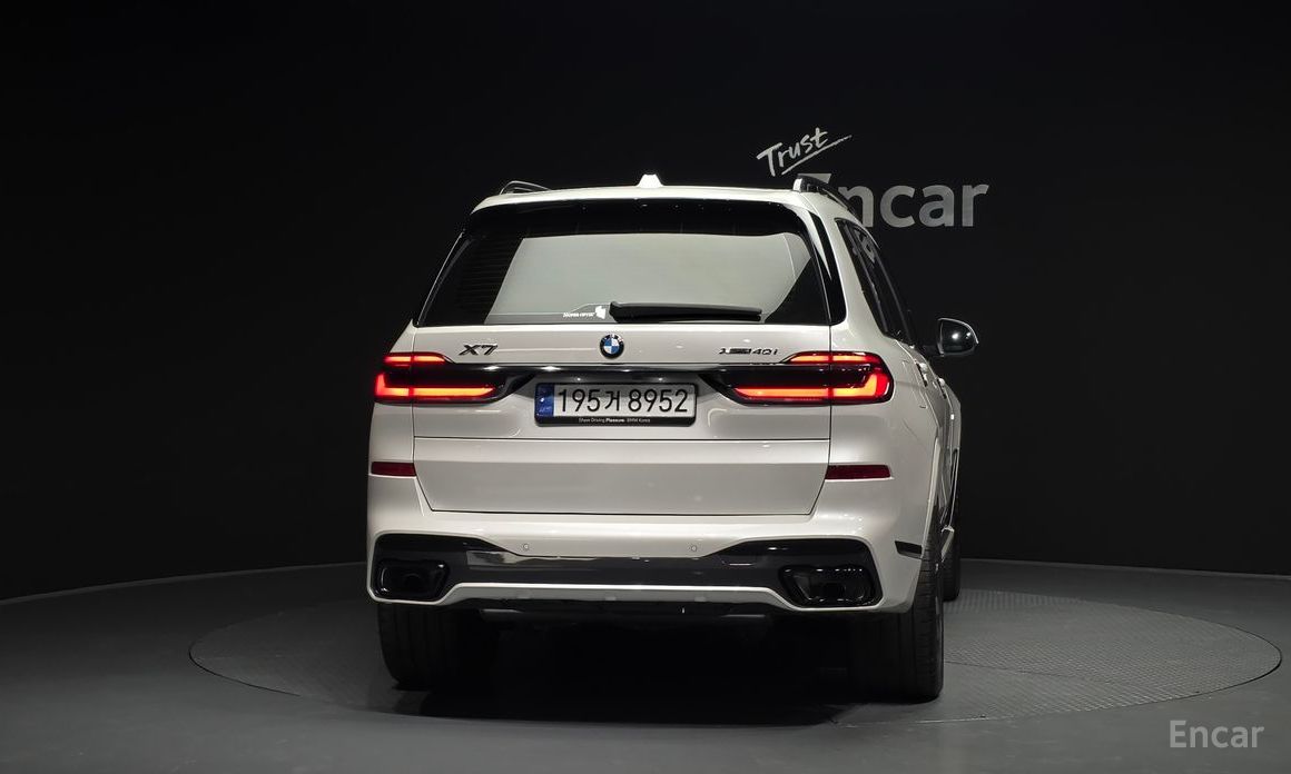 2023 BMW X7 I (G07) Рестайлинг xDrive 40i M Sport 6STR с пробегом 22 253 км