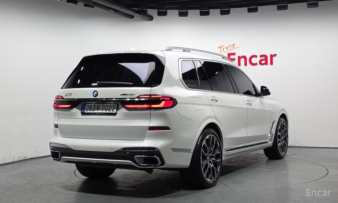 2023 BMW X7 I (G07) Рестайлинг xDrive 40i M Sport 6STR с пробегом 23 501 км