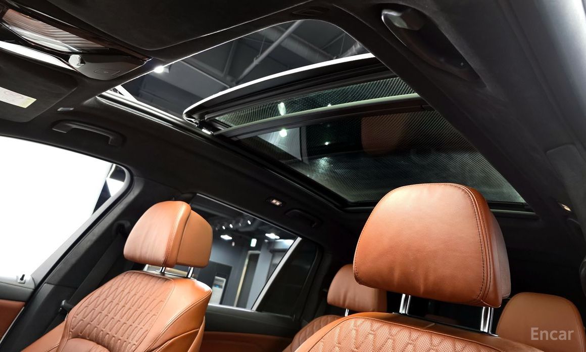 2023 BMW X7 I (G07) Рестайлинг xDrive 40d Design Pure Excellence 6-Seater с пробегом 41 024 км