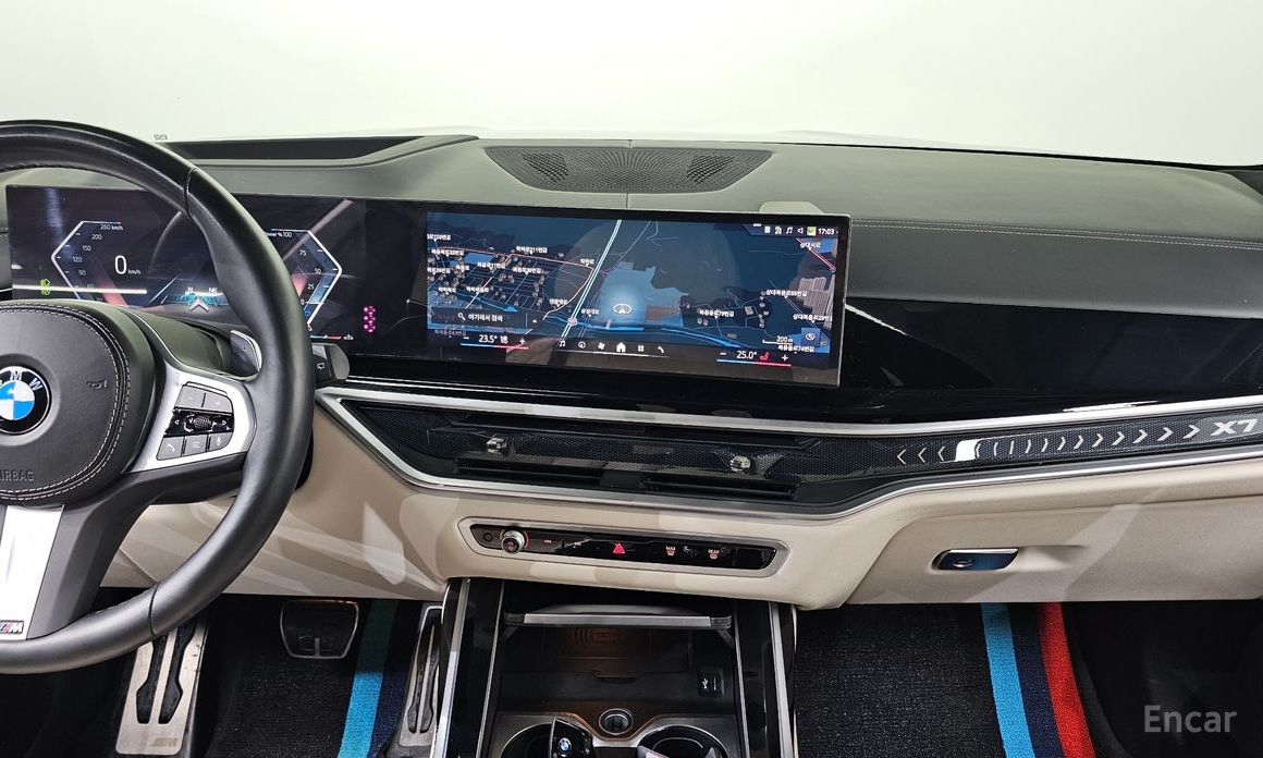 2023 BMW X7 I (G07) Рестайлинг xDrive 40i M Sport 7STR с пробегом 29 092 км