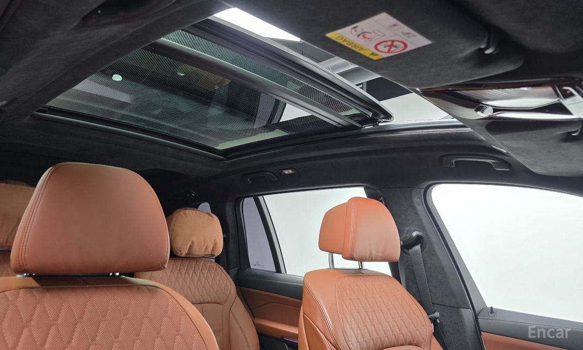 2023 BMW X7 I (G07) Рестайлинг xDrive 40i M Sport 6STR с пробегом 23 501 км