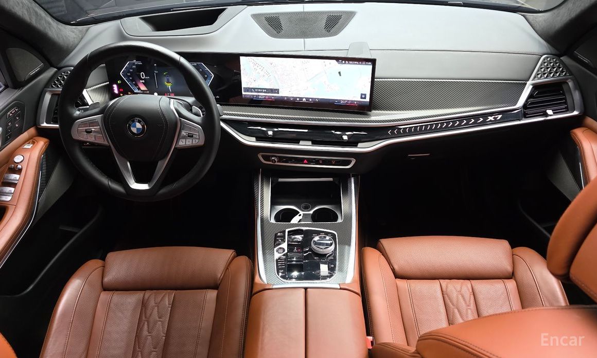 2023 BMW X7 I (G07) Рестайлинг xDrive 40i Design Pure Excellence 7-Seater с пробегом 38 506 км