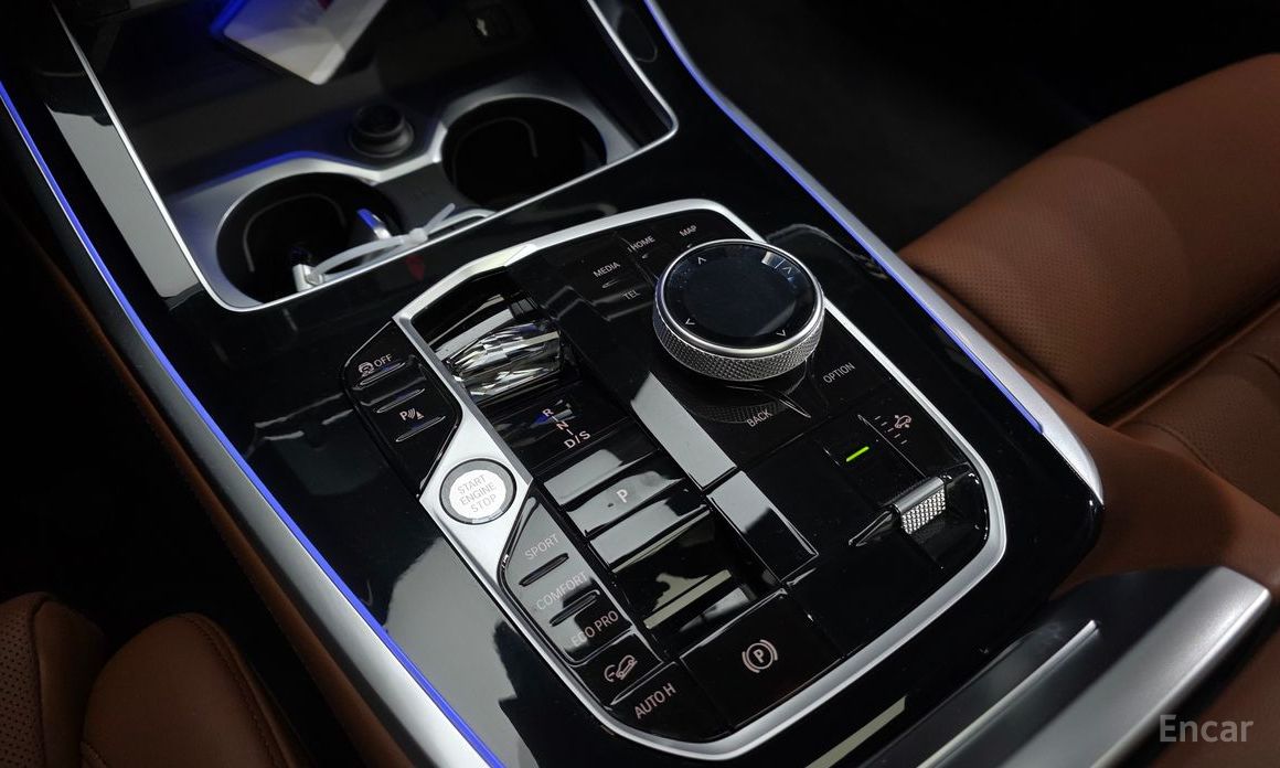 2023 BMW X7 I (G07) Рестайлинг xDrive 40i M Sport 7STR с пробегом 26 805 км
