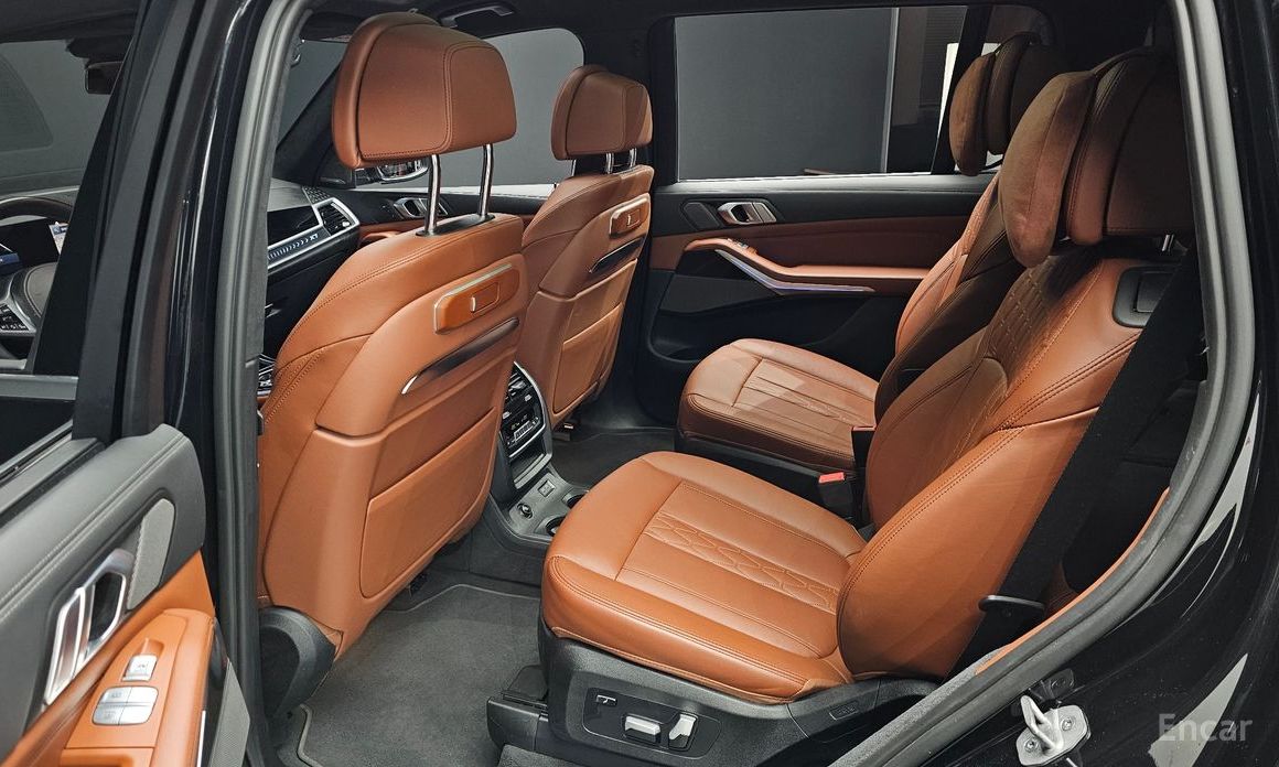 2023 BMW X7 I (G07) Рестайлинг xDrive 40d M Sport 6STR с пробегом 66 289 км
