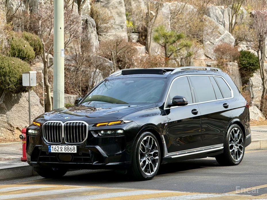 2023 BMW X7 I (G07) Рестайлинг xDrive 40i M Sport 7STR с пробегом 69 581 км