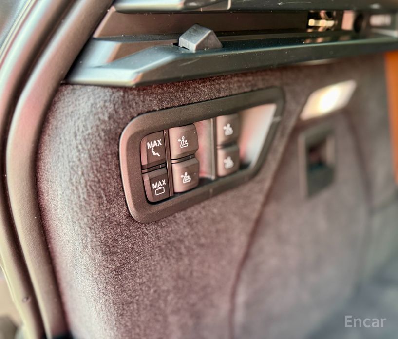 2023 BMW X7 I (G07) Рестайлинг xDrive 40i M Sport 7STR с пробегом 69 581 км