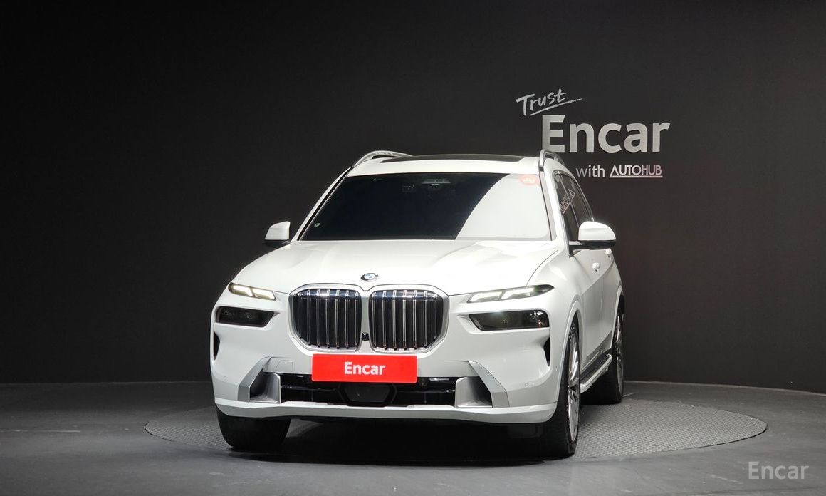 2023 BMW X7 I (G07) Рестайлинг xDrive 40i Design Pure Excellence 7-Seater с пробегом 25 612 км