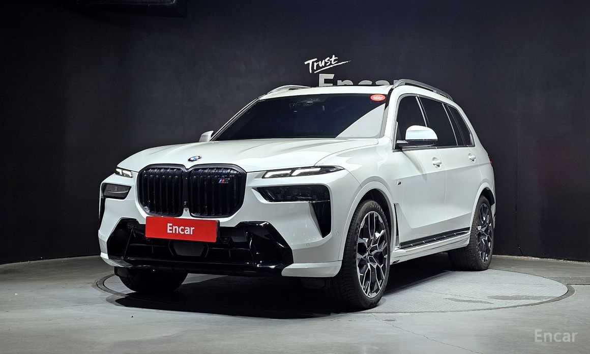 2023 BMW X7 I (G07) Рестайлинг xDrive 40i M Sport 6STR с пробегом 22 029 км