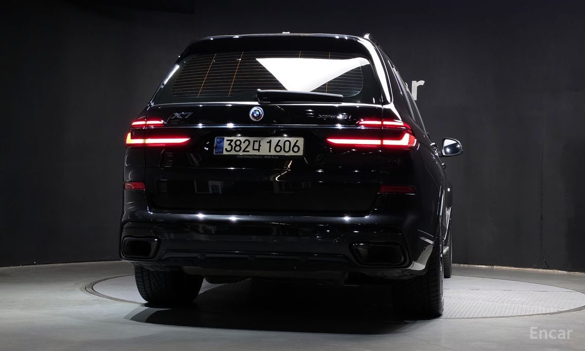 2023 BMW X7 I (G07) Рестайлинг xDrive 40i M Sport 7STR с пробегом 53 683 км