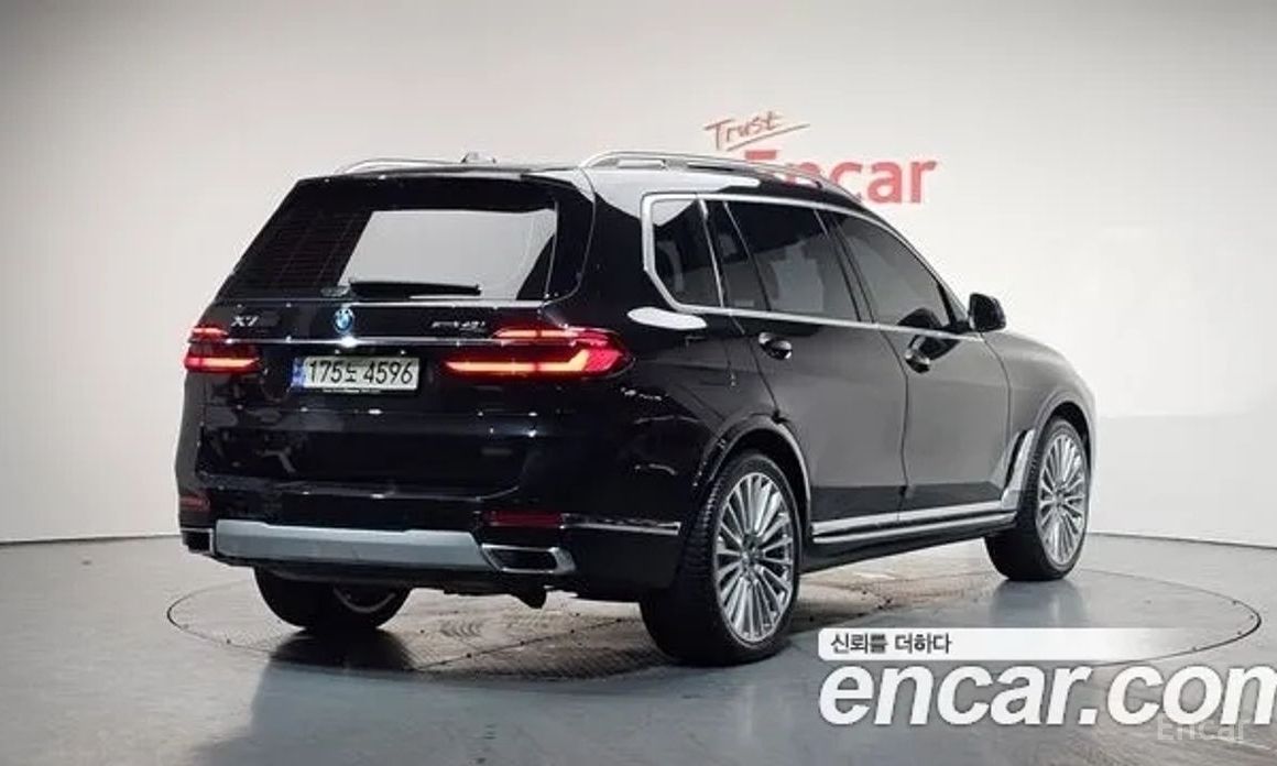 2023 BMW X7 I (G07) Рестайлинг xDrive 40i Design Pure Excellence 6-Seater с пробегом 21 240 км