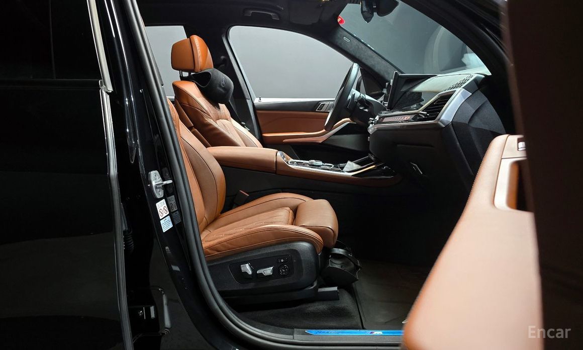 2023 BMW X7 I (G07) Рестайлинг xDrive 40i M Sport 7STR с пробегом 53 683 км