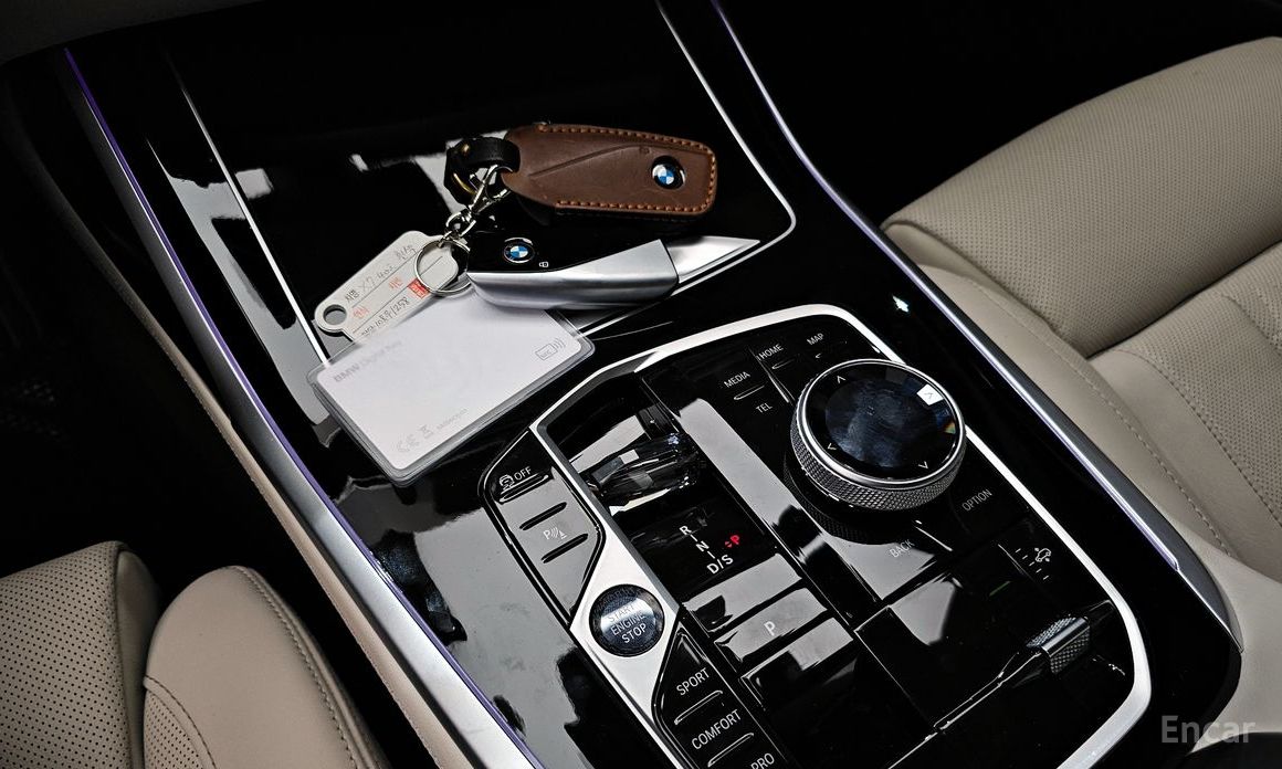 2023 BMW X7 I (G07) Рестайлинг xDrive 40i M Sport 6STR с пробегом 22 029 км