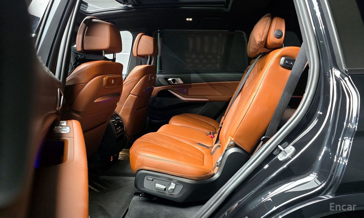 2023 BMW X7 I (G07) Рестайлинг xDrive 40i M Sport 7STR с пробегом 53 683 км