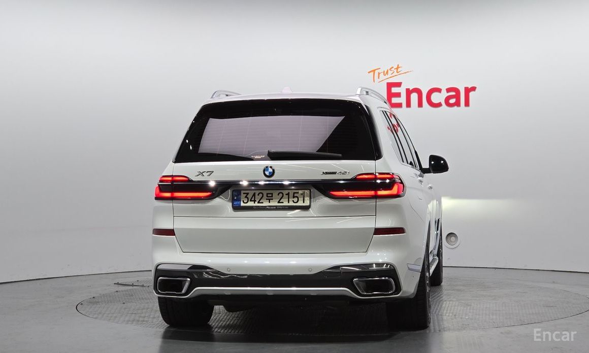 2023 BMW X7 I (G07) Рестайлинг xDrive 40i M Sport 7STR с пробегом 50 082 км