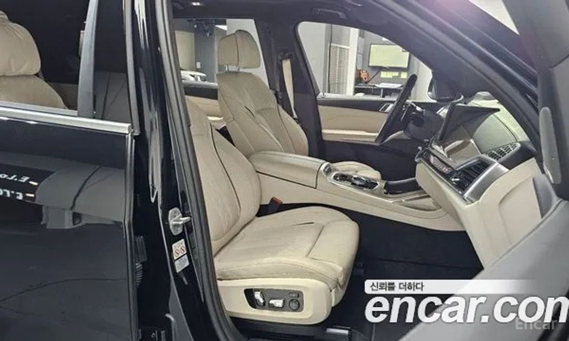 2023 BMW X7 I (G07) Рестайлинг xDrive 40i Design Pure Excellence 6-Seater с пробегом 21 240 км