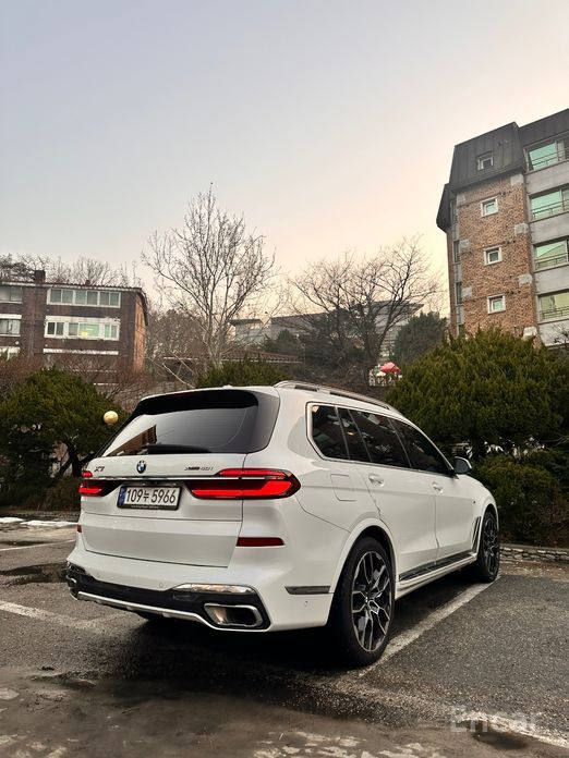 2023 BMW X7 I (G07) Рестайлинг xDrive 40i M Sport 6STR с пробегом 54 622 км