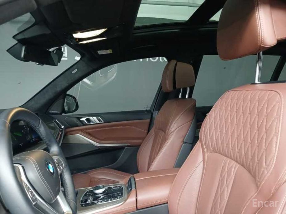 2023 BMW X7 I (G07) Рестайлинг xDrive 40d Design Pure Excellence 7-Seater с пробегом 40 988 км