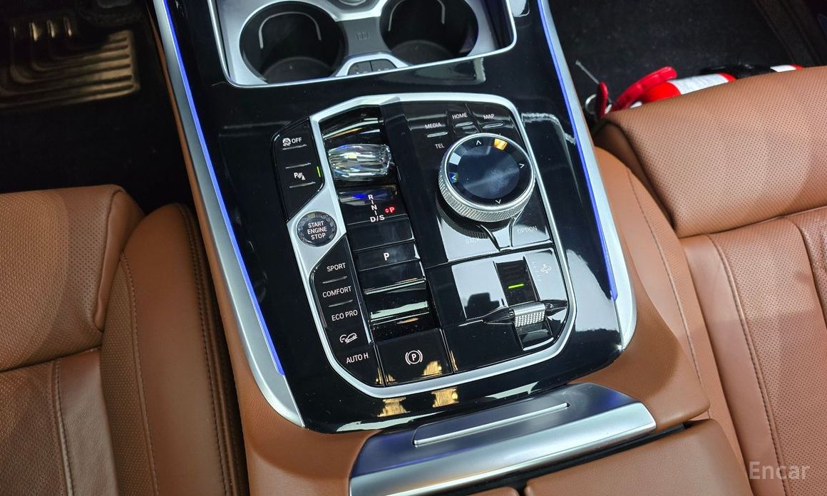2023 BMW X7 I (G07) Рестайлинг xDrive 40i M Sport 7STR с пробегом 50 082 км